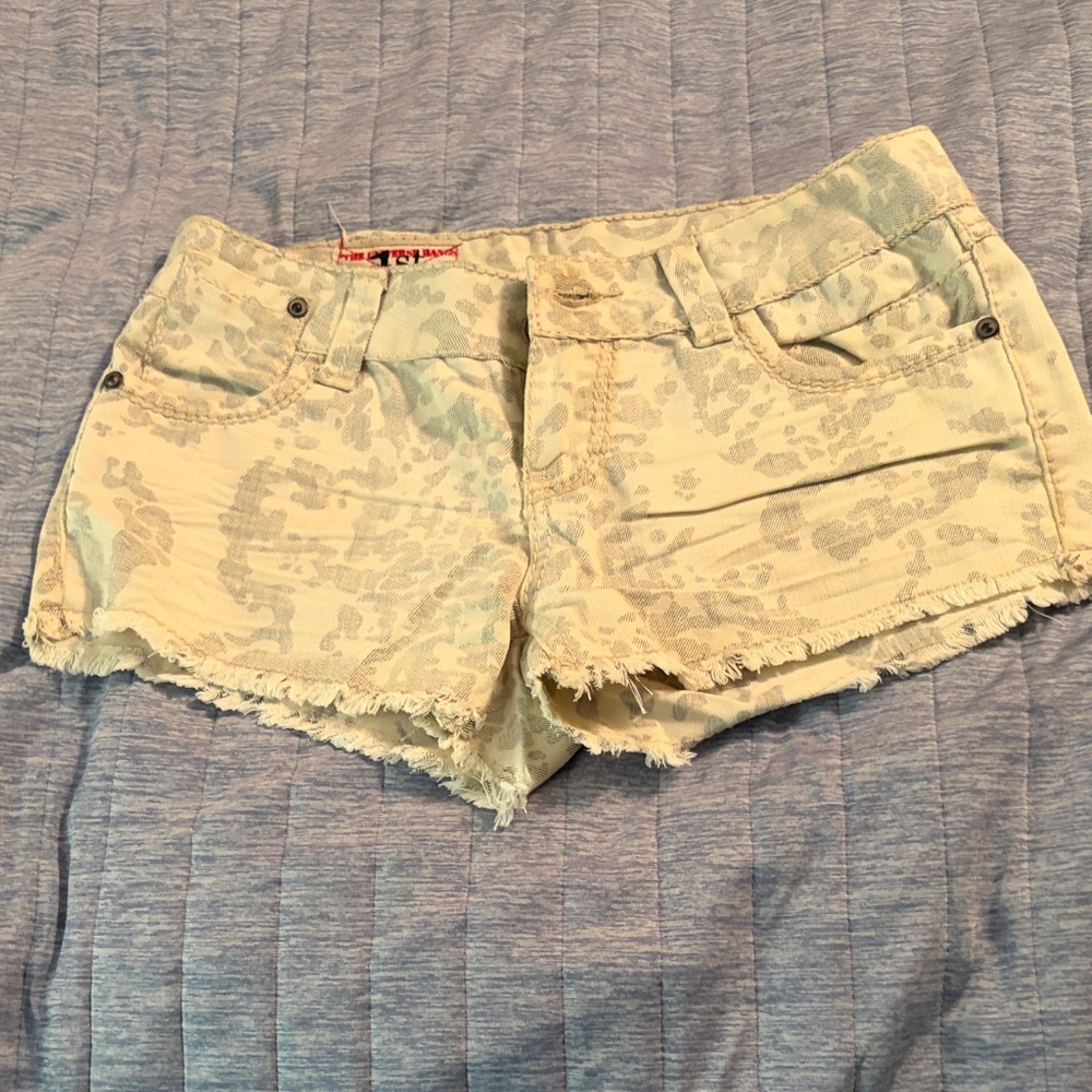 1st Kiss Light Beige Printed Frayed Hem Jean Shorts